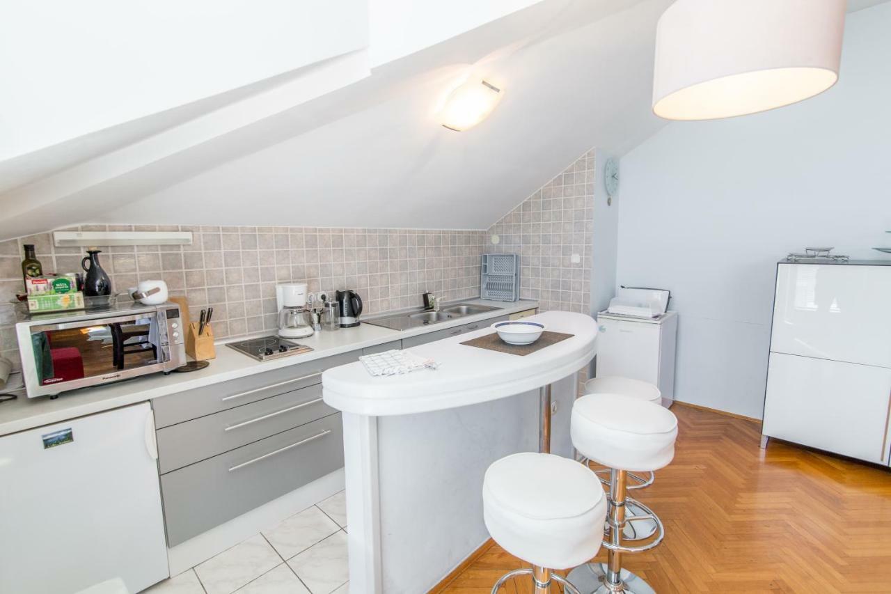 Penthouse And Piano Nobile Prkg Wifi Garden Near Beach Away From Roads Οπατία Εξωτερικό φωτογραφία